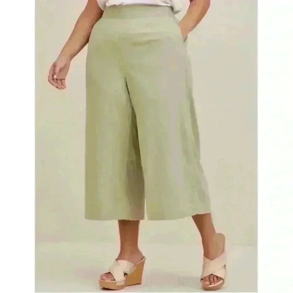 Torrid sage green linen blend wide‎ leg ankle pants size 0